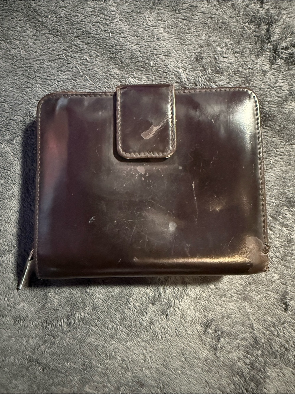 Gucci Brown GG Canvas Zip Wallet - Picture 3 of 6